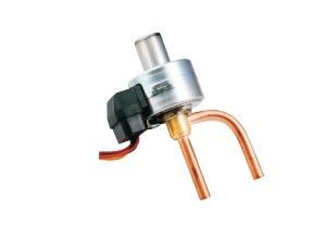 Pompa di calore domestica all-in-one 75% fonte d'aria 25% elettricità 3 kW per le esigenze di acqua calda
